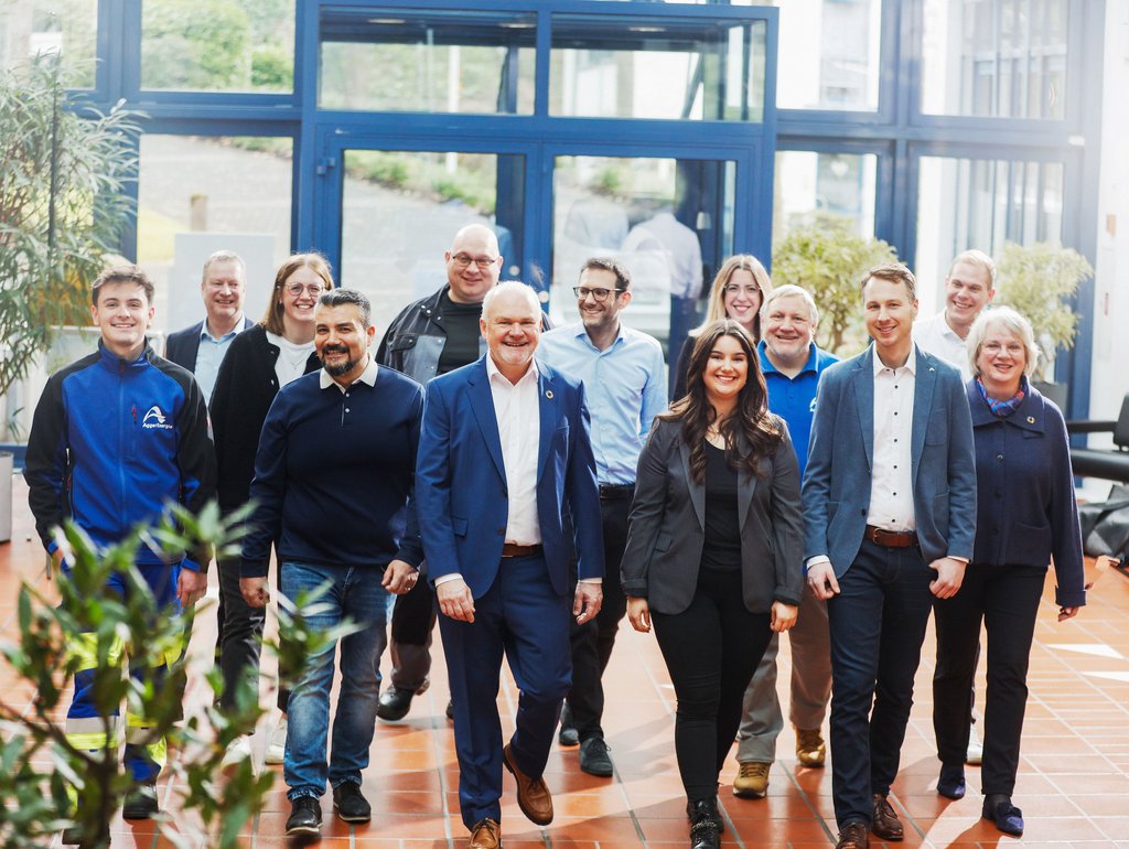eine Gruppe von Mitarbeitern der AggerEnergie